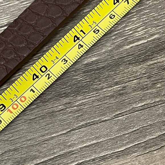 Steve Madden Women's Belt Textured Brown/Gold Buckle L. 42 In. - Picture 5 of 6